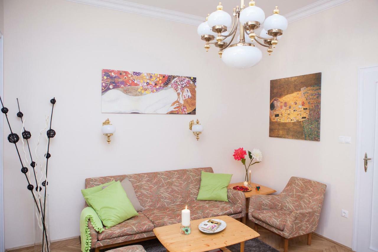 Synagogue View Apartment ブダペスト エクステリア 写真